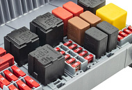 Причины, почему щелкает реле в автомобиле: диагностика и советы по обслуживанию